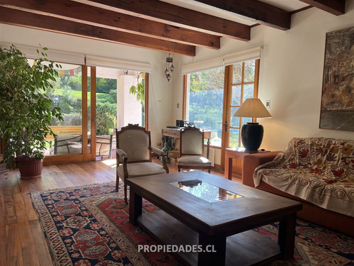 Casa En Condominio En Venta En Lo Barnechea