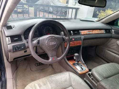 Audi A6 2.8 V6