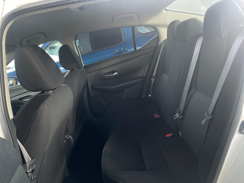 Nissan Sentra 1.8 Advance Mt