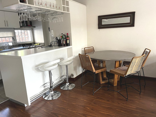 Departamento En Venta, Dos Amplios Ambientes Con Cochera En San Fernando
