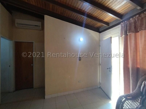 Imagen 2 de 12 de Casa En Venta Cagua Prados De La Encrucijada 22-8015