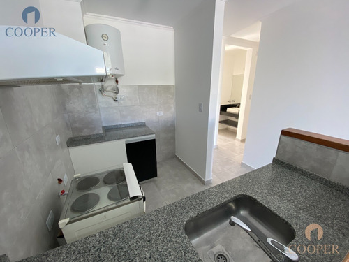 Imagen 4 de 10 de Departamento Externo Con Balcón - Alta Córdoba - 1 Dormitorio