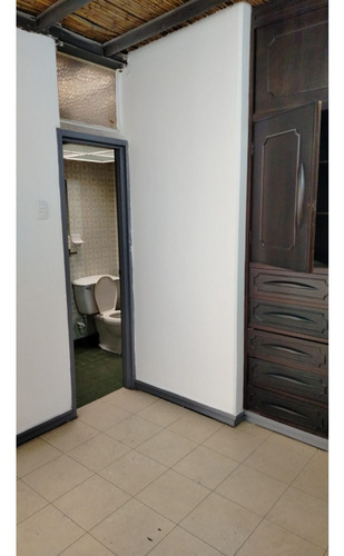Oficina En Arriendo, Restrepo