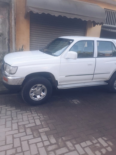 Toyota Hilux Sw4