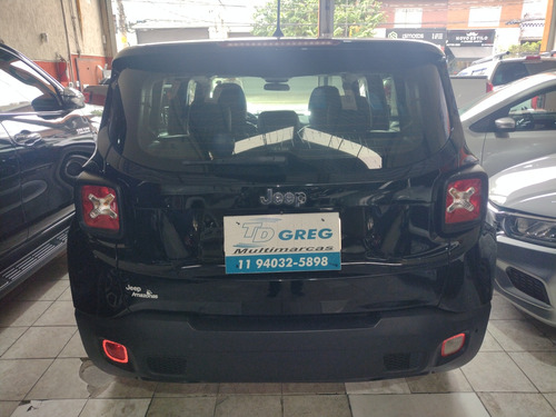 Jeep Renegade 1.8 Flex Aut. 5p