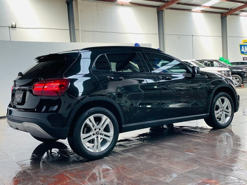 Mercedes-Benz Clase GLA Sport