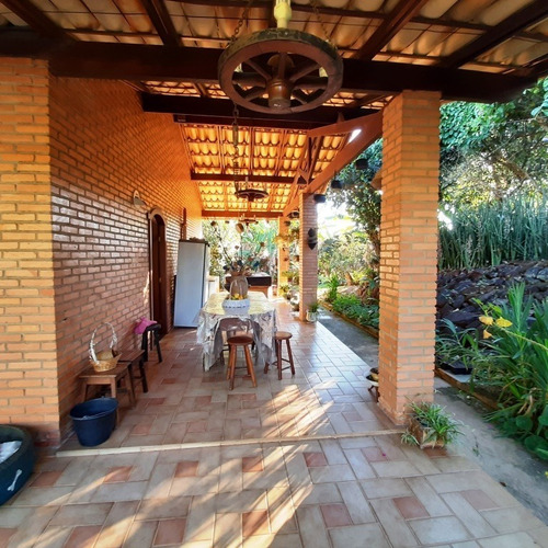 Chácara No Bairro Adriangela Em Ribeirão Das Neves - Ces11