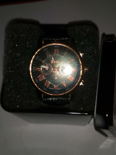 Reloj Correa Negra 