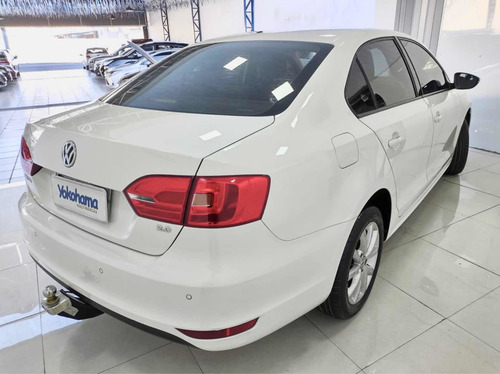 Imagem 5 de 14 de Volkswagen Jetta 2013 2.0 Comfortline Flex 4p Automática