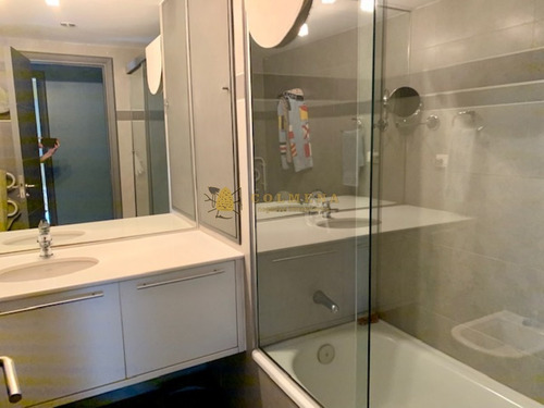 Apartamento Penthouse En Venta Con Vista Tres Dormitorios- Ref: 3221