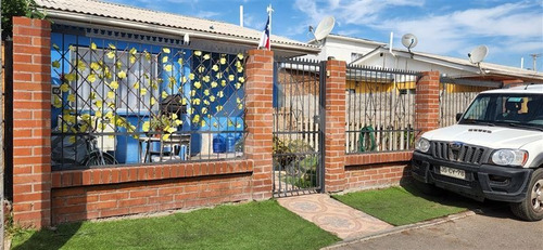 Imagen 3 de 21 de Casa En Venta De 2 Dorm. En Calera De Tango