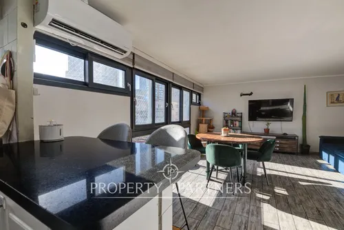 Duplex En Luis Thayer Ojeda, Metro Tobalaba, Provi...