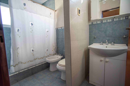 Imagen 11 de 26 de Casa En Venta Con Dpto Interno A Del Valle Y Risso