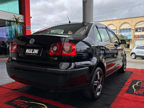 Imagem 2 de 13 de Volkswagen Polo Sedan 1.6 2008