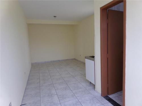 Conjunto Para Alugar, 22 M² Por R$ 500,00/ano - Bairro Alto - Curitiba/pr - Cj0038