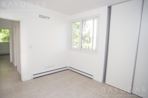 Venta - Casa En Los Alcanfores - Bayugar Negocios Inmobiliarios