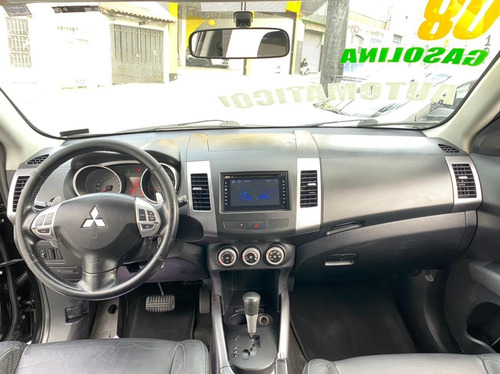 Imagem 10 de 15 de Outlander 3.0 Gt 3.0 V6 Aut.