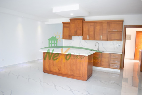 Imagen 20 de 24 de Una Casa Amplia En Un Buenresidencial, La Oportunidad Que Has Estado Esperando En Santiago (hfc-205