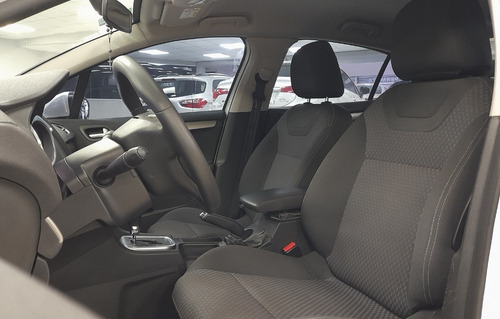 Imagen 13 de 16 de Citroen C4 Lounge Fell Pack At 2017