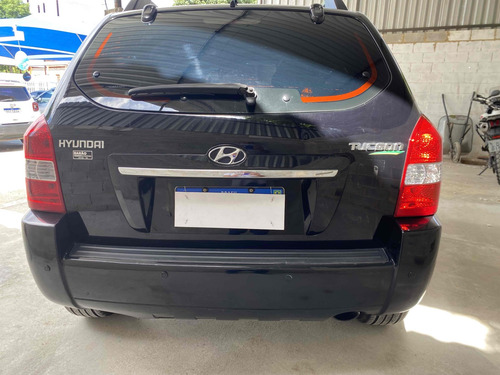 Hyundai Tucson 2.0 MPFI GLS 16V 143CV 2WD GASOLINA 4P AUTOMÁTICO