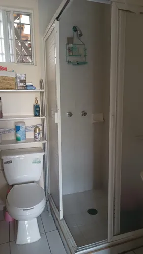 A Minutos De La Uvm Y Walmart Paraíso Casa En Conjunto Horiz