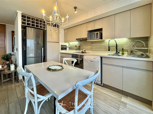 Departamento En Venta De 2 Dorm. En Vitacura