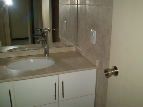 Venta De Apartamento 2 Dormitorios En Pinares, Punta Del Est