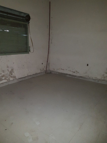 Imagen 4 de 14 de Local Con Vivienda En Venta En Lanus Oeste