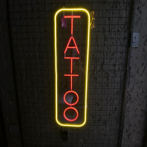 Painel Neon Led Tattoo Iluminação Luminária Rosa E Azul 1 Cor Amarelo/Vermelho 110V/220V