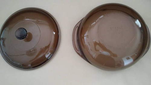 Envase Pyrex Marron Redondo Con Tapa 