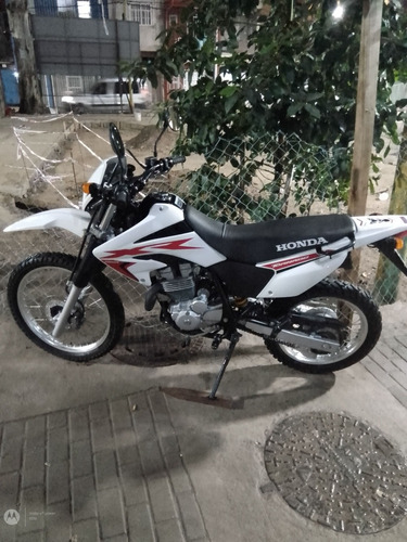 Imagen 2 de 6 de Honda Tornado