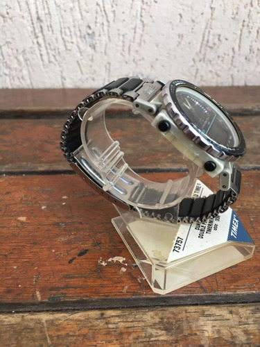 Relógio Timex Zulu-calibre 633