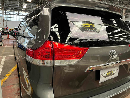 Imagen 5 de 18 de Toyota Sienna 3.5 Limited V6/ Aut Ac Qc Dvd 2014