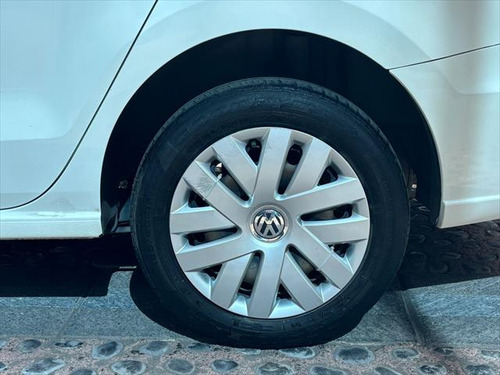Volkswagen Vento 1.6 Starline At