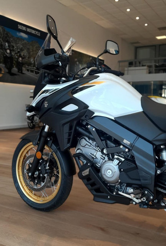 Imagen 5 de 18 de Suzuki V-strom 650xt 2023!! Suzuki Córdoba Centro