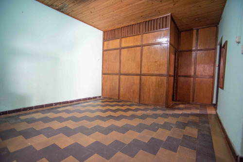 Imagen 20 de 26 de Casa En Venta Con Dpto Interno A Del Valle Y Risso