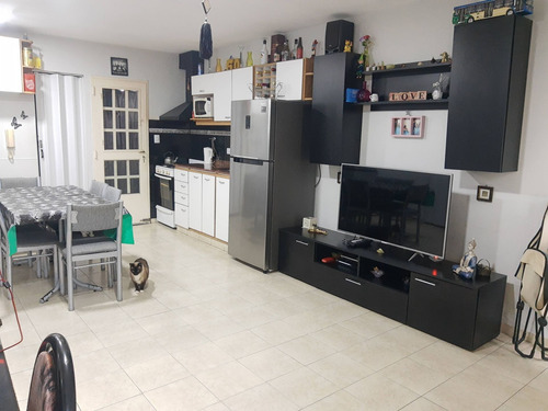 Imagen 10 de 28 de Venta - Ph 3 Amb. Reciclado - Caseros
