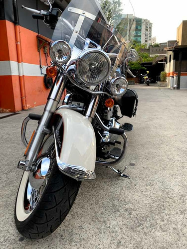 Softail Delux Softail Delux