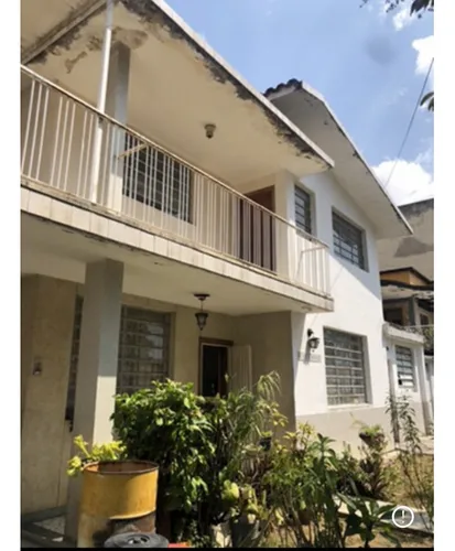 Casa En Venta - El Viñedo