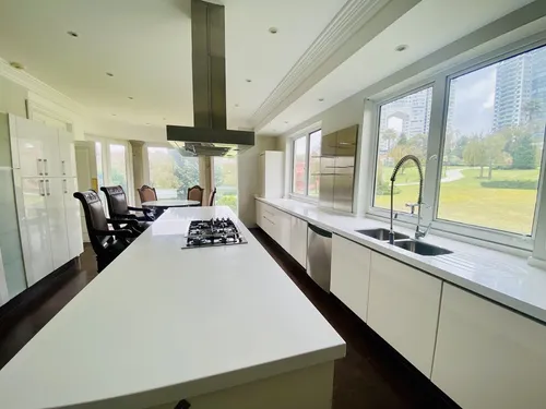 Espectacular Casa En Venta En Interlomas En Cerrada Con Vigilancia