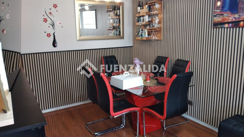 Departamento En Venta De 2 Dorm. En Santiago