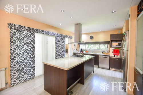 Imagen 8 de 24 de Venta De Casa De 4 Ambientes Con Galeria Con Parrilla Y Piscina En Fincas De Iraola Ii (28248)