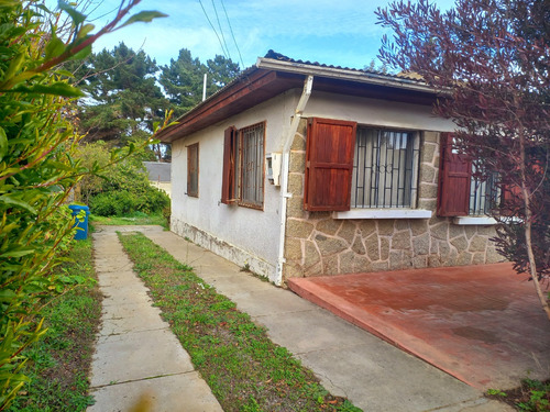 Comoda Casa En Algarrobo, Sector El Canelo