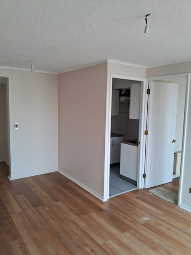Arriendo De Departamento En Concepción - 1 Dormitorio Y 1 B
