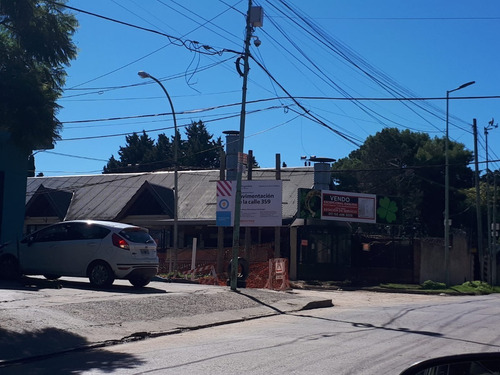 Salon De Fiestas / Parrilla, Estación De Servicio, Gran Esquina En Ranelagh, Acepto Bienes -financio A 2 Años