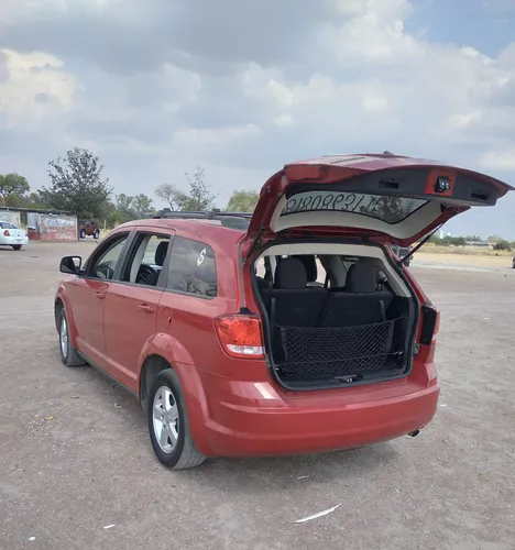 Dodge Journey 2.4 Se 7 Pasajeros At
