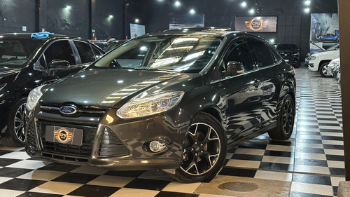 Ford Focus III 2.0 Sedan Titanium At6