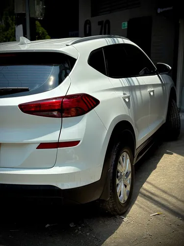 Hyundai Tucson 2.0 Advance 4X2 At