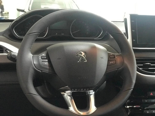 Peugeot 2008 1.6 Feline Am21