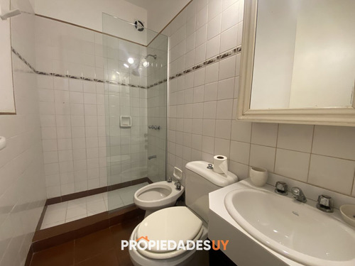 Punta Del Este, Importante Residencia Con Piscina Y Cancha De Paddle
